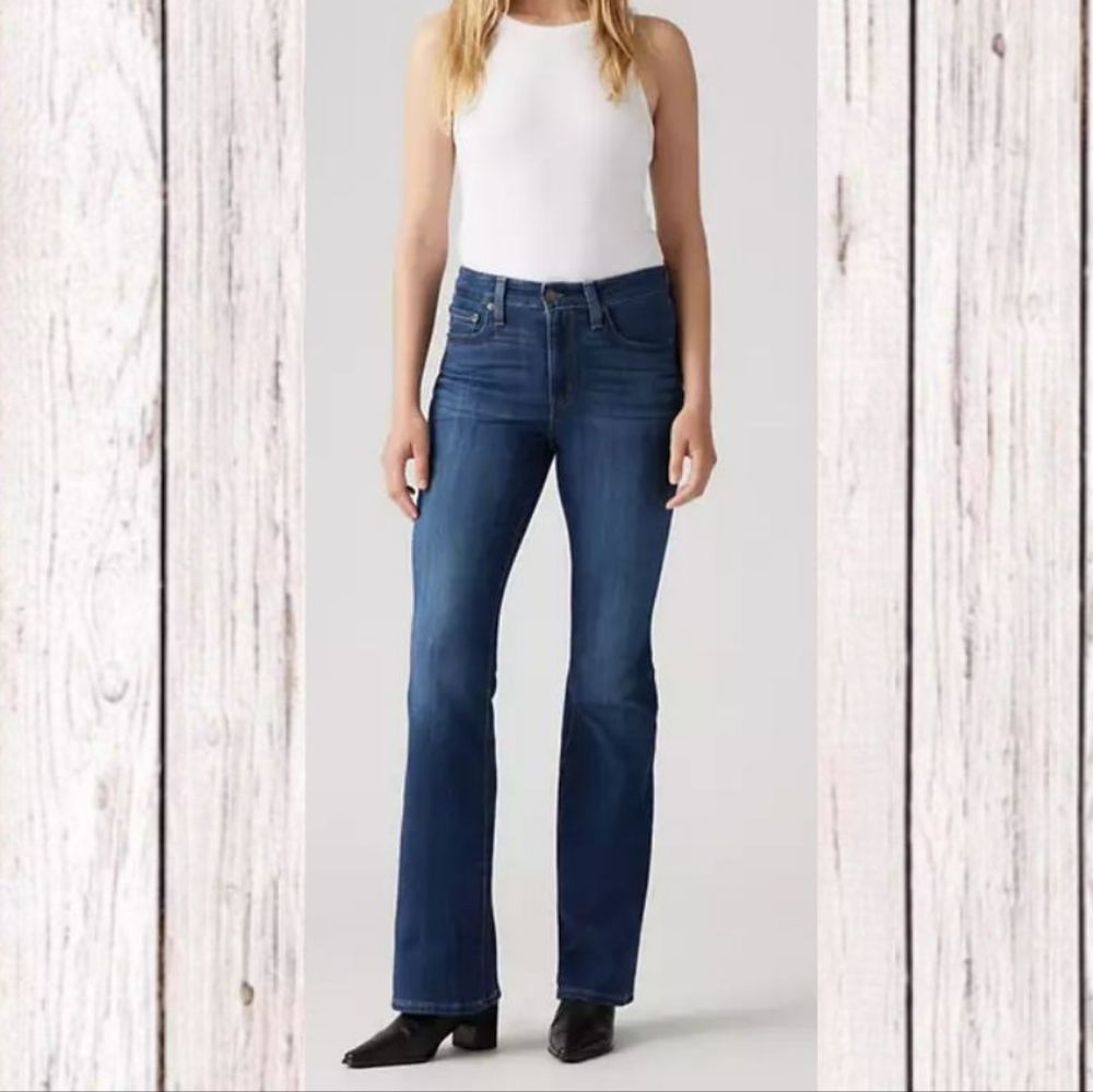 Levi's 726 high-rise Flare Jeans sz 26